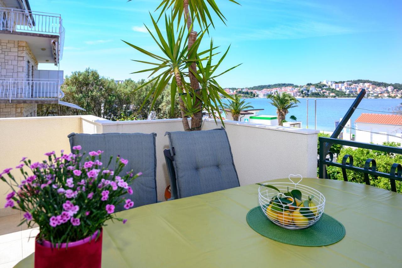 Apartments Vice Trogir Exterior foto